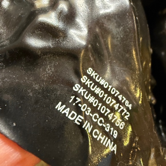 Gray Werewolf Halloween Mask Wolfdog, snarling Faux Fur Big Teeth Costume Dog - Picture 6 of 10